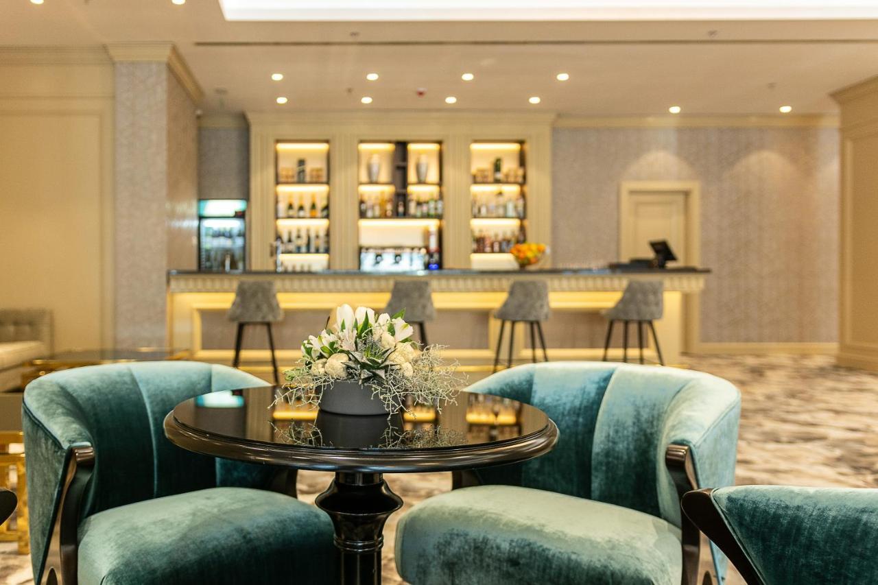 Astoria Grand 4*