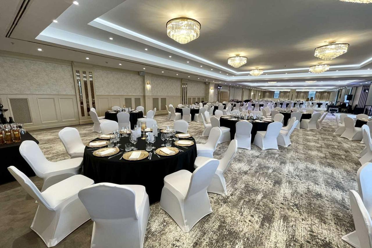 Astoria Grand Hotel