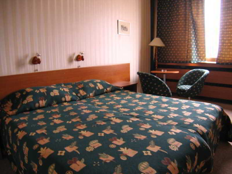 Astoria Grand Hotel 4*